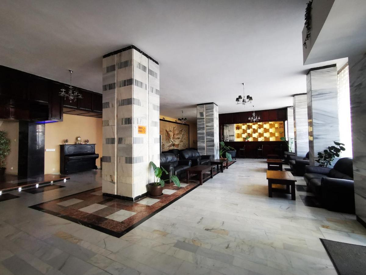 Hotel Unirea Focșani Bagian luar foto